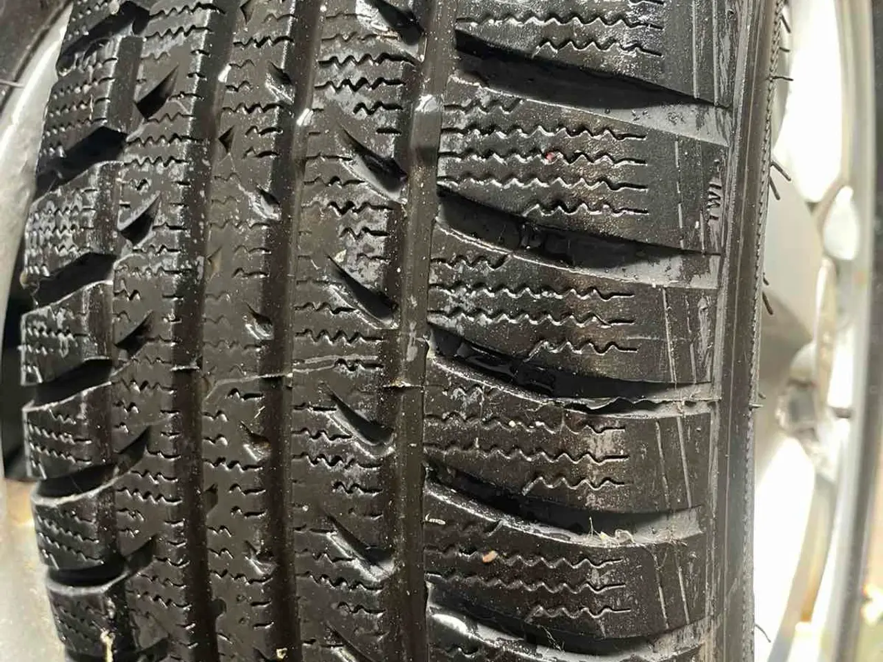 Billede 5 - 14 Kia Rio,Hyundai i20 Aluhjul m.gode vinterdæk