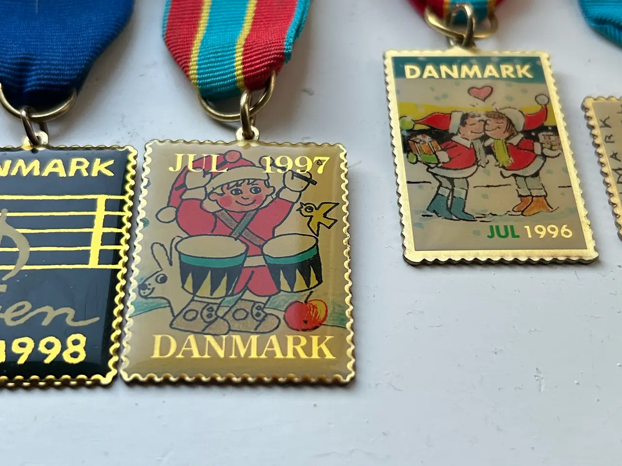 Billede 5 - Julemærker