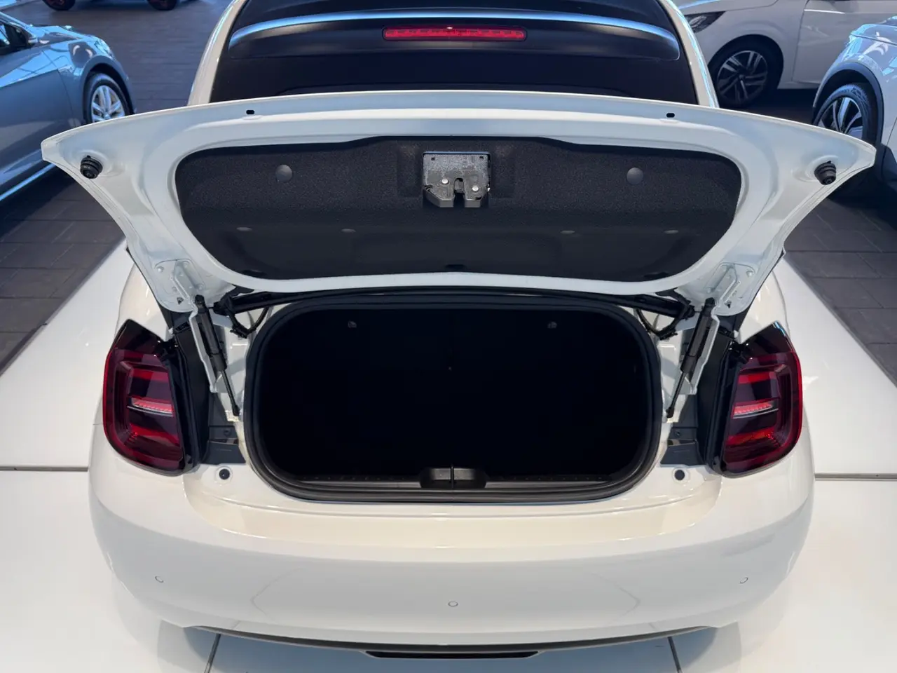 Billede 11 - Fiat 500e 42 Comfort Pack Cabrio