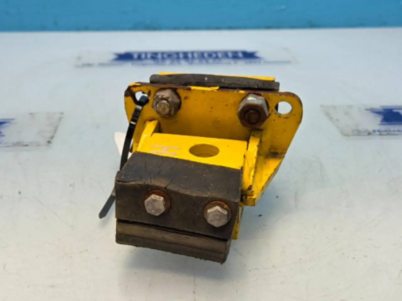 Billede 2 - New Holland CR9080 Holder R. 87011736