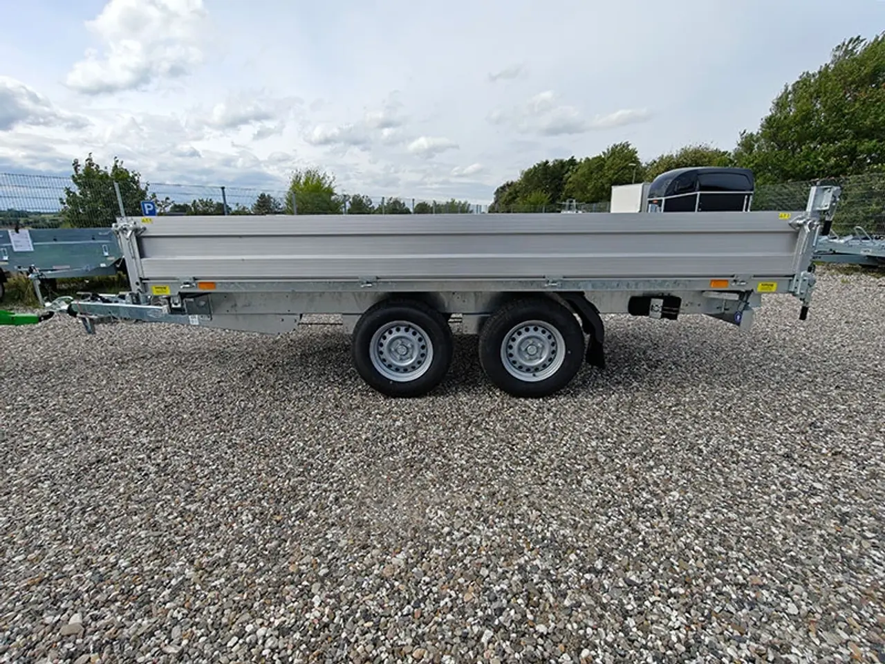 Billede 4 - Böckmann tiptrailer 3718 3-vejs tip/tophængt bagklap