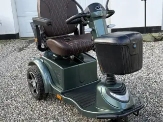 El-scooter Lindebjerg LM 650 km 114 nye batterier