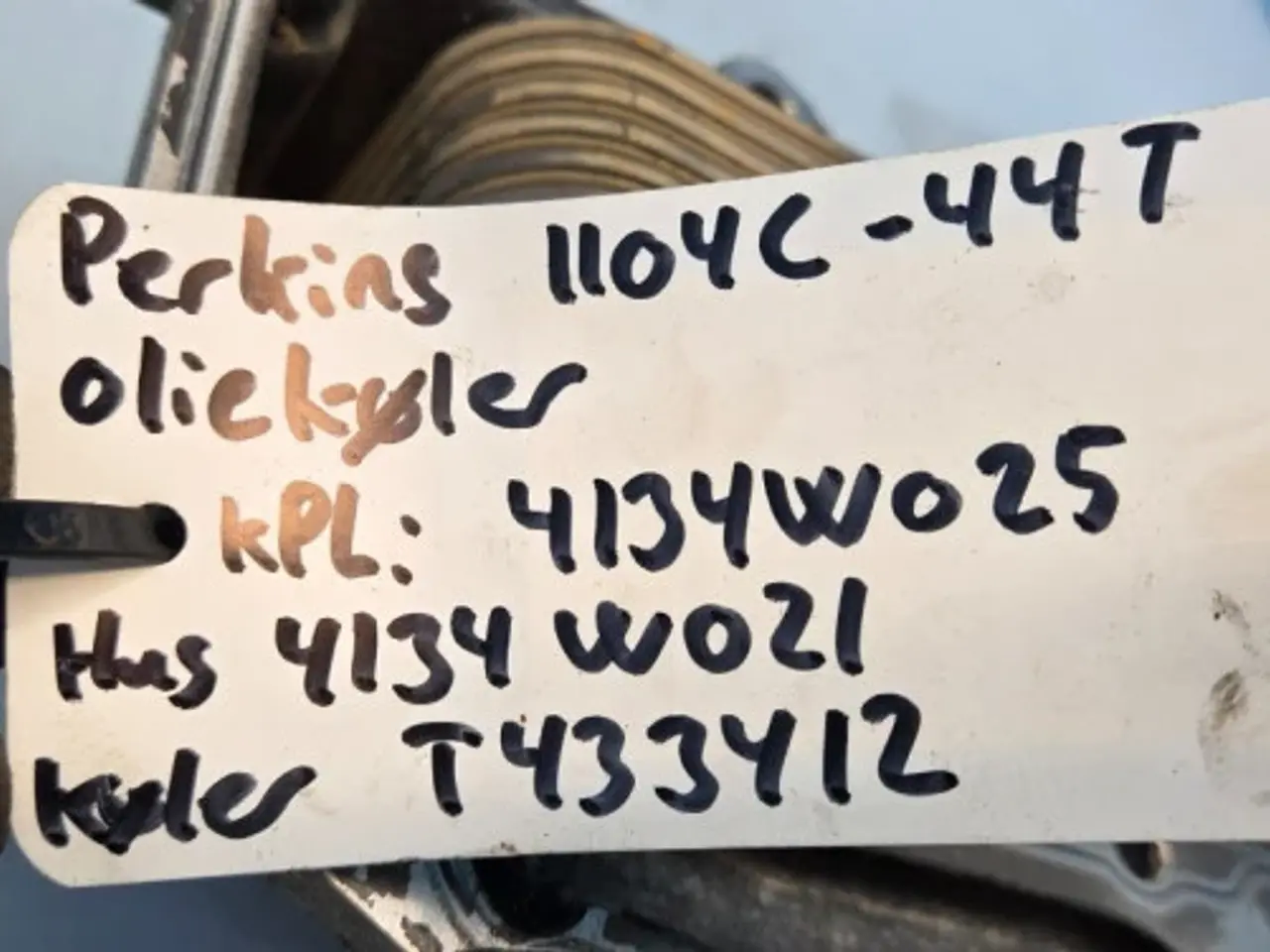 Billede 13 - Perkins 1104C-44T Oliekøler 4134W025