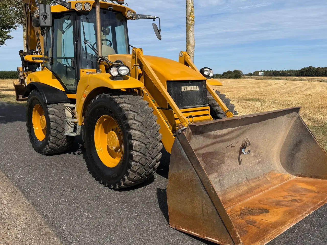 Billede 3 - Hydrema 906E Flot brugt rendegraver med Engcon rotortilt, centralsmøring mm