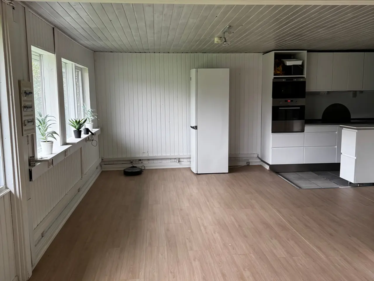 Billede 4 - Velholdt kolonihavehus m. solceller og stor grund