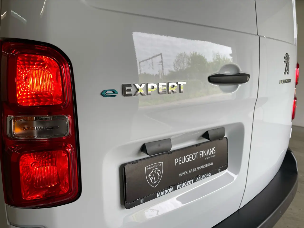 Billede 15 - Peugeot e-Expert 75 L2 Plus Van