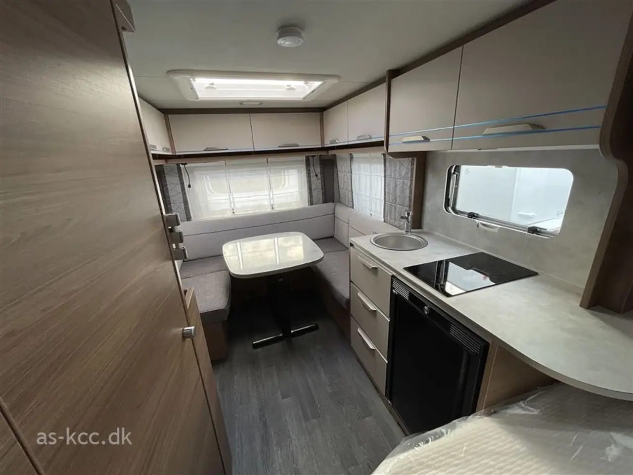 Billede 8 - 2024 - Knaus Sport 450 FU SPORT E POWER SELECTION   Knaus Sport E POWER årg. 2024 4 sovepladser, 4 siddepladser