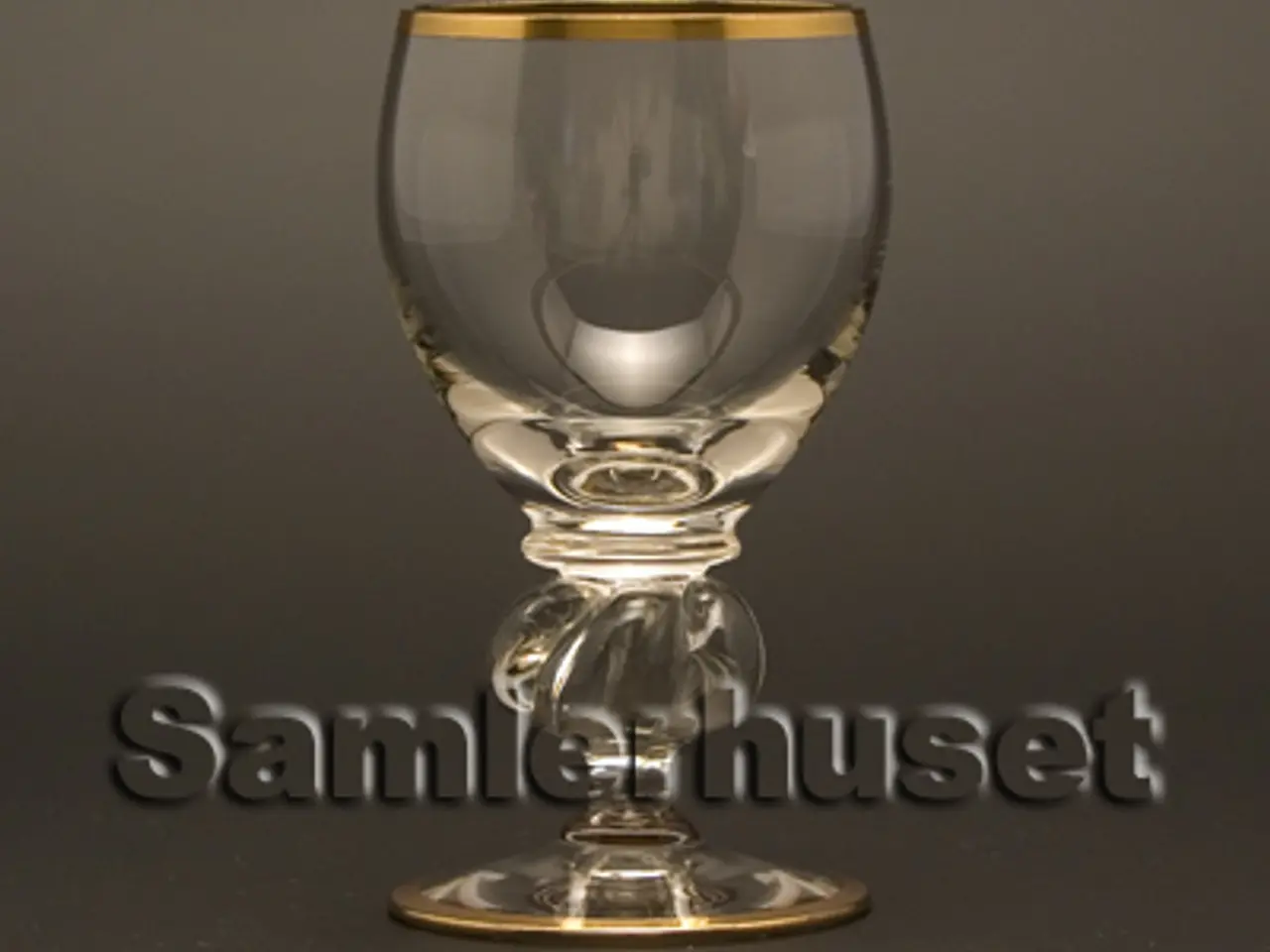 Billede 1 - Gisselfeld m. guldkant Snapseglas, stor. H:75 mm.