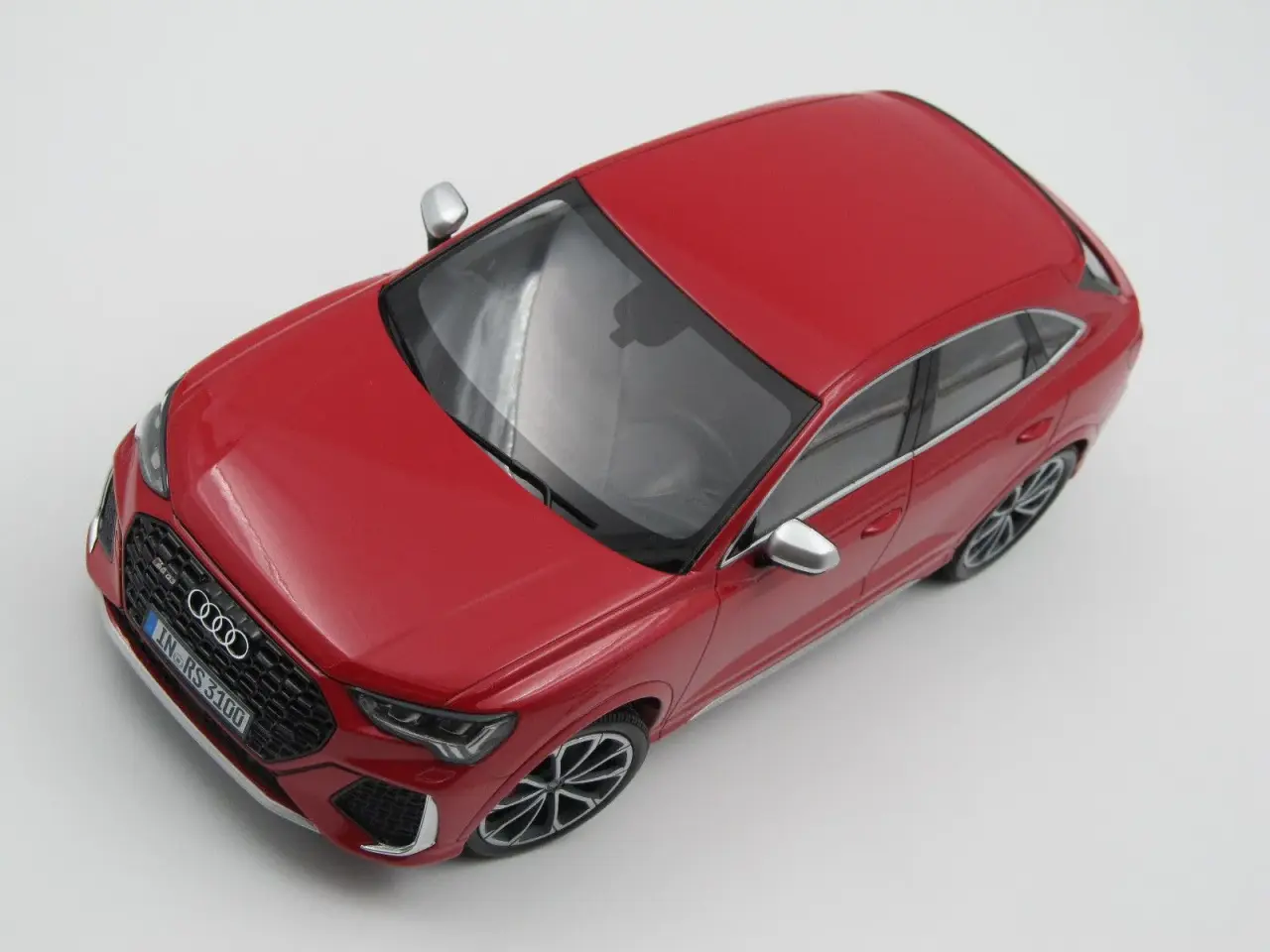 Billede 5 - 2019 Audi RSQ3 Sportback 1:18 MINICHAMPS