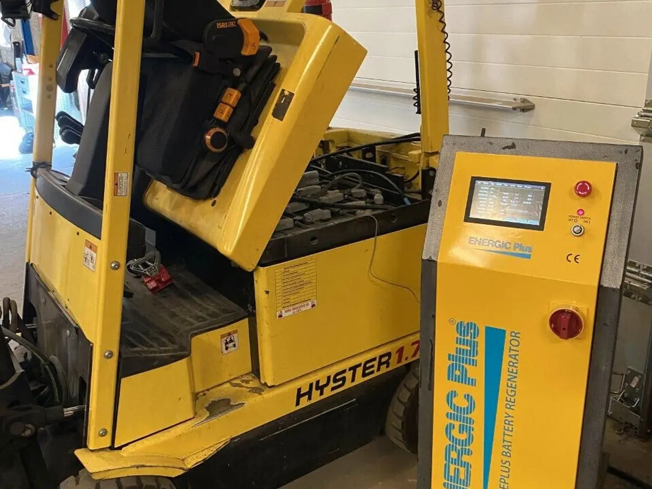 Billede 1 - Regenerering af batterier, gaffeltruck m.m.
