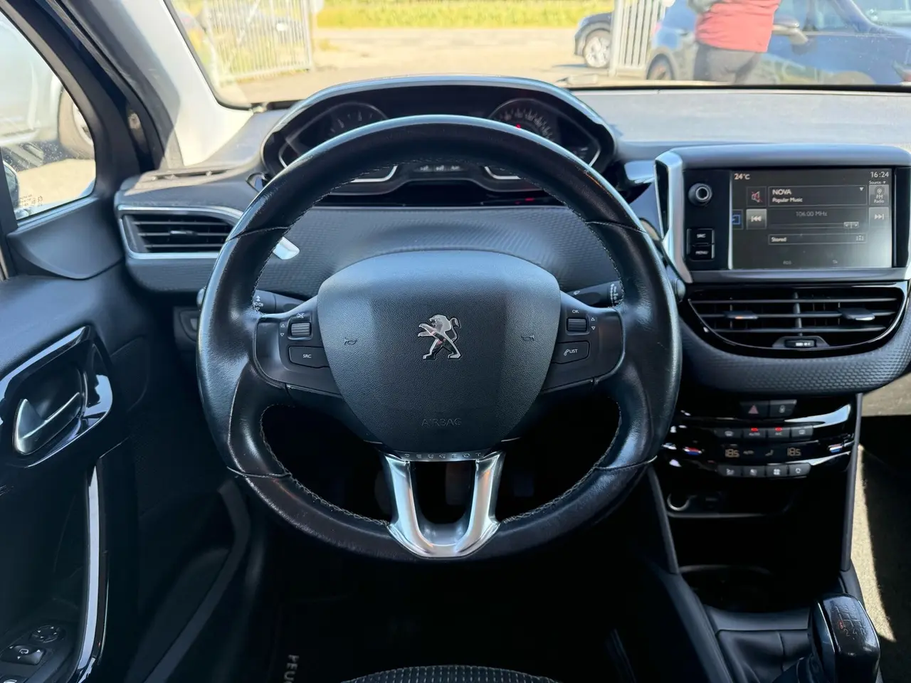 Billede 8 - Peugeot 208 1,6 BlueHDi Allure 100HK 5d
