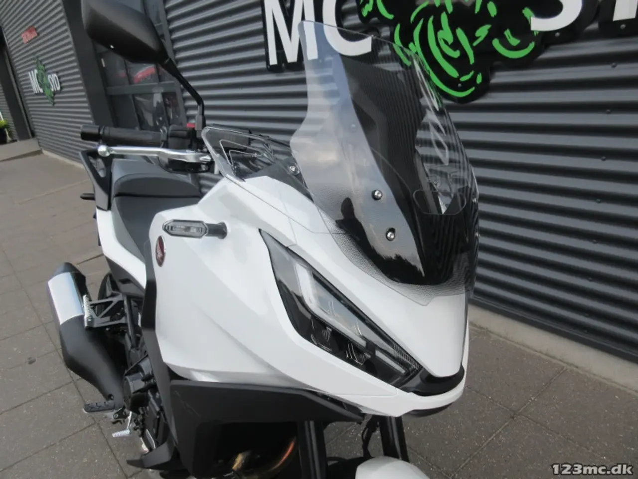 Billede 12 - Honda NT 1100 D MC-SYD BYTTER GERNE 5 ÅRS FABRIKS GARANTI
