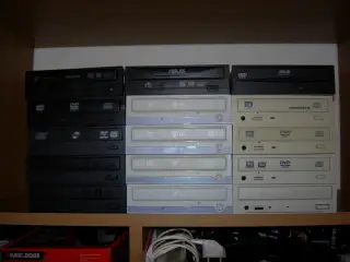 Dvd drev/ brændere