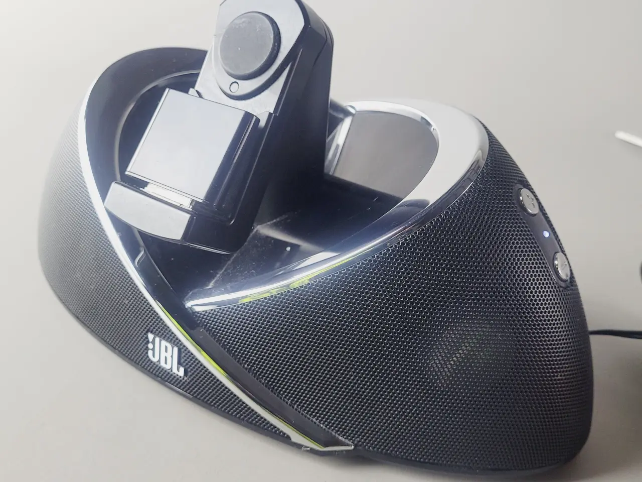 Billede 1 - ⭐️· JBL On Beat Højttalerdock m. Bluetooth-adapter