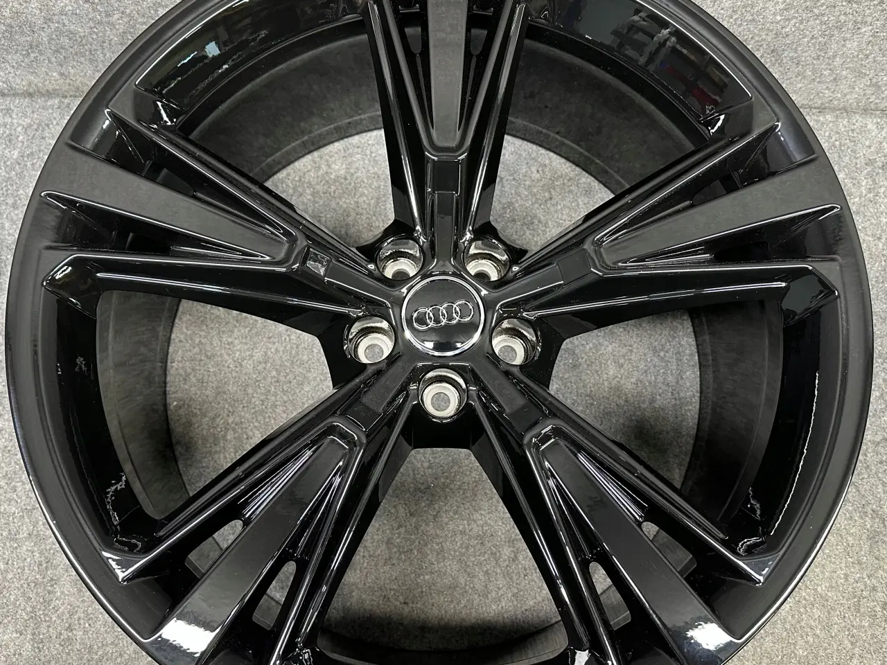 Billede 2 - AUDI Q8 4M 4M8 21 10.0" x 21" 5x112 ET 20