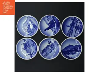 Dekorative porcelænstallerkener med danske motiver (str. Ø. 8,5 cm. 6 styk) fra Aluminia