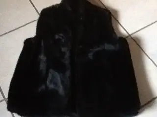 Imiteret pelsvest