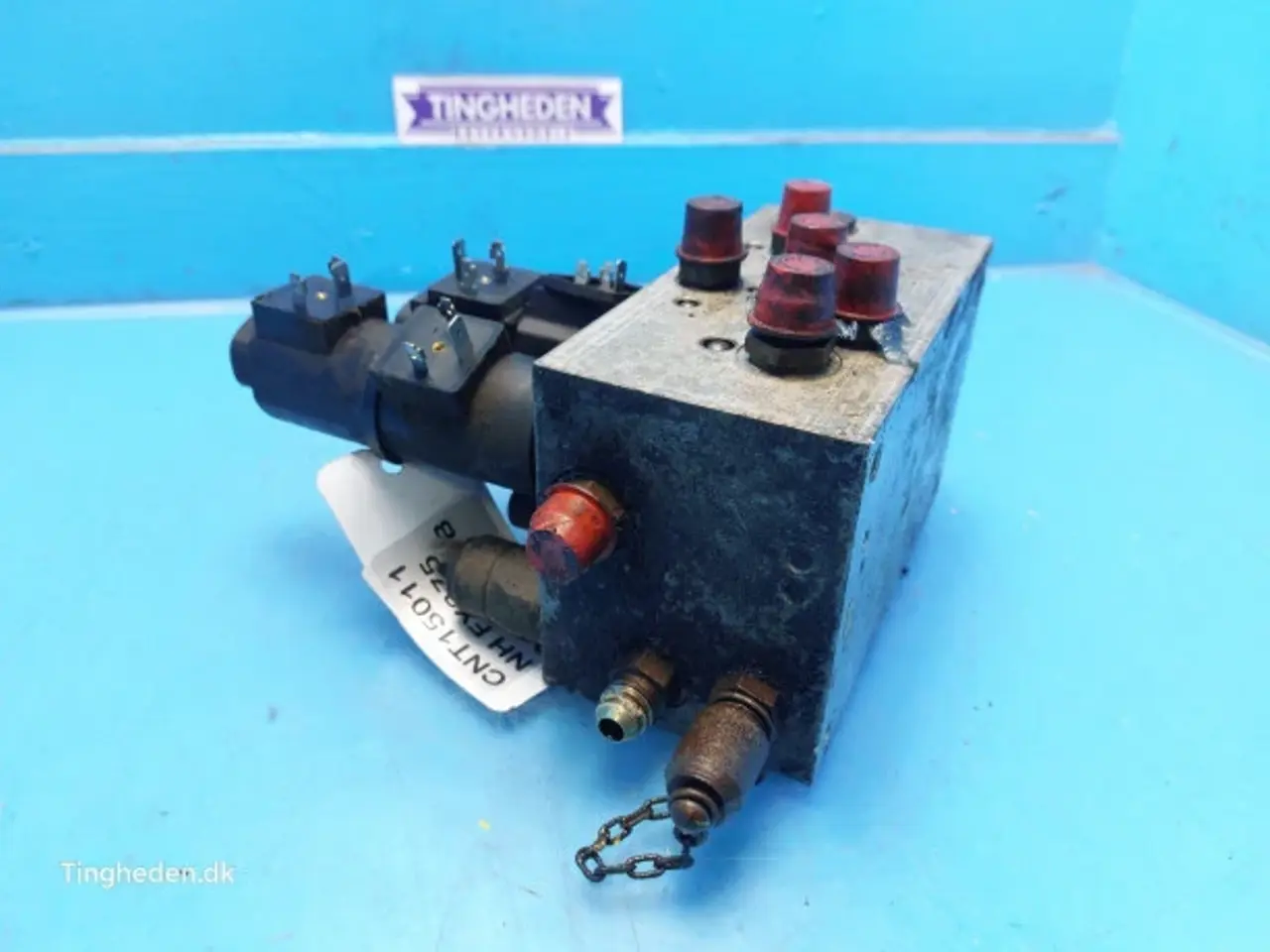 Billede 14 - New Holland FX375 Hydraulikventil 84037241