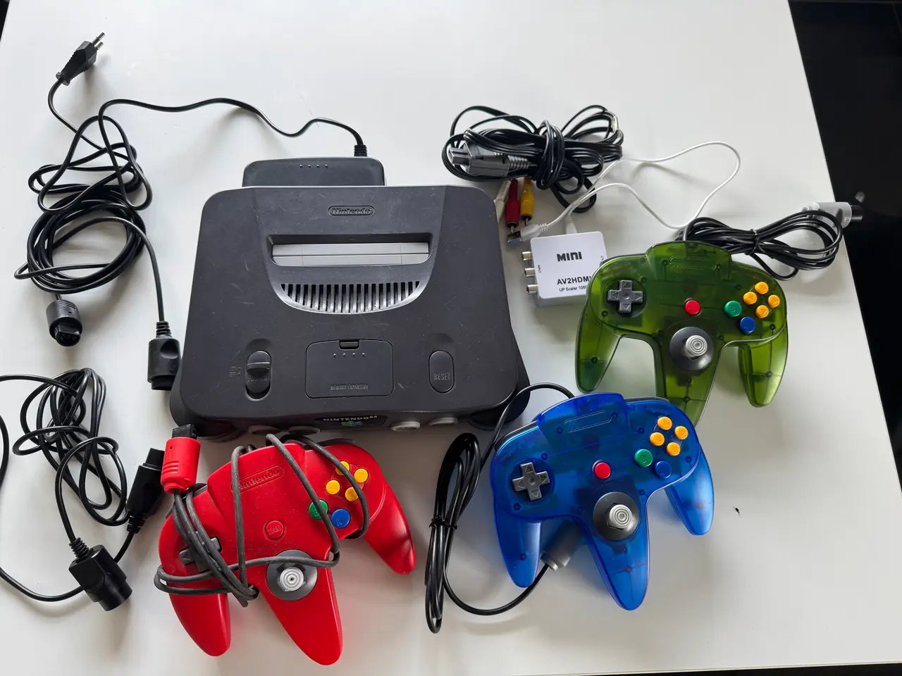 Billede 1 - Nintendo 64 - N64 med controllere og tilbehør
