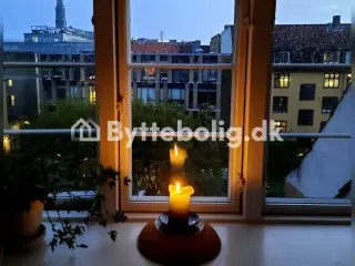 Lys lejlighed i Indre By til bytte
