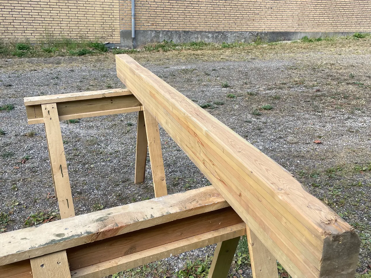Billede 1 - limtræs bjælke