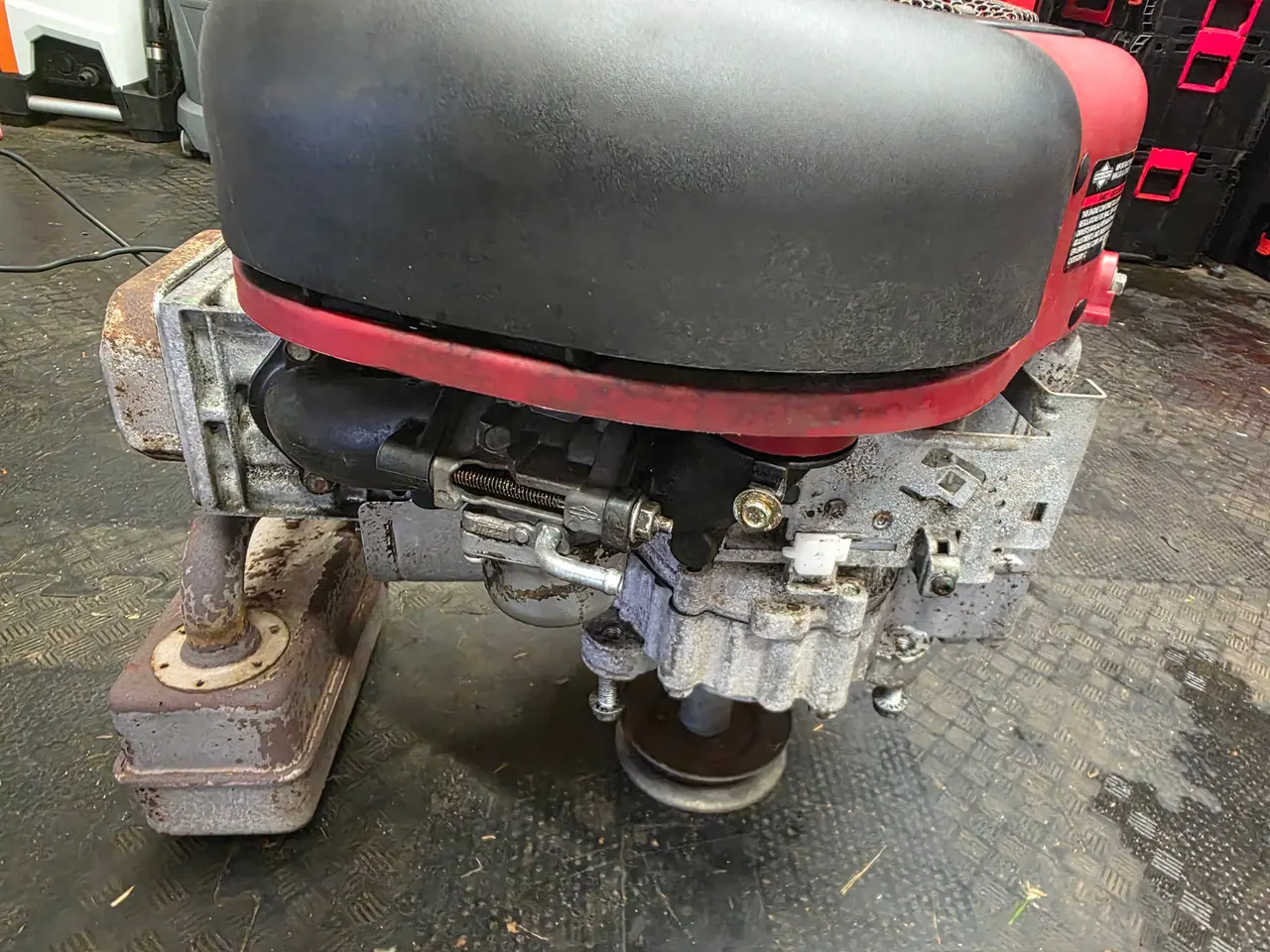 Billede 2 - Motor til havetraktor Briggs&stratton 12.5 hp 