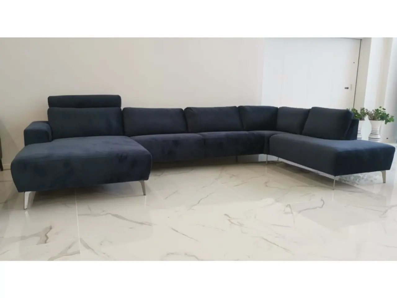 Billede 2 - Hjort Knudsen Copenhagen U-sofa venstrevendt Velour midnight blue