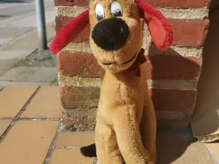 Gammel Hund Bamse - Ligner lidt Scooby Doo