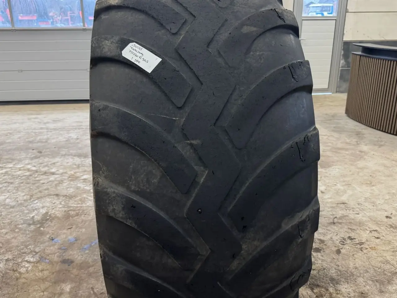 Billede 1 - Trelleborg 750/60R30,5