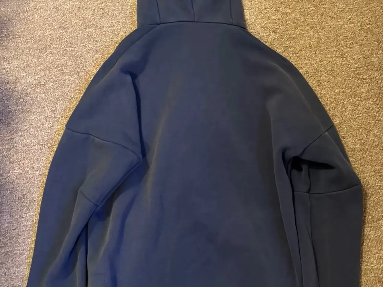 Billede 2 - Adidas hættetrøje 