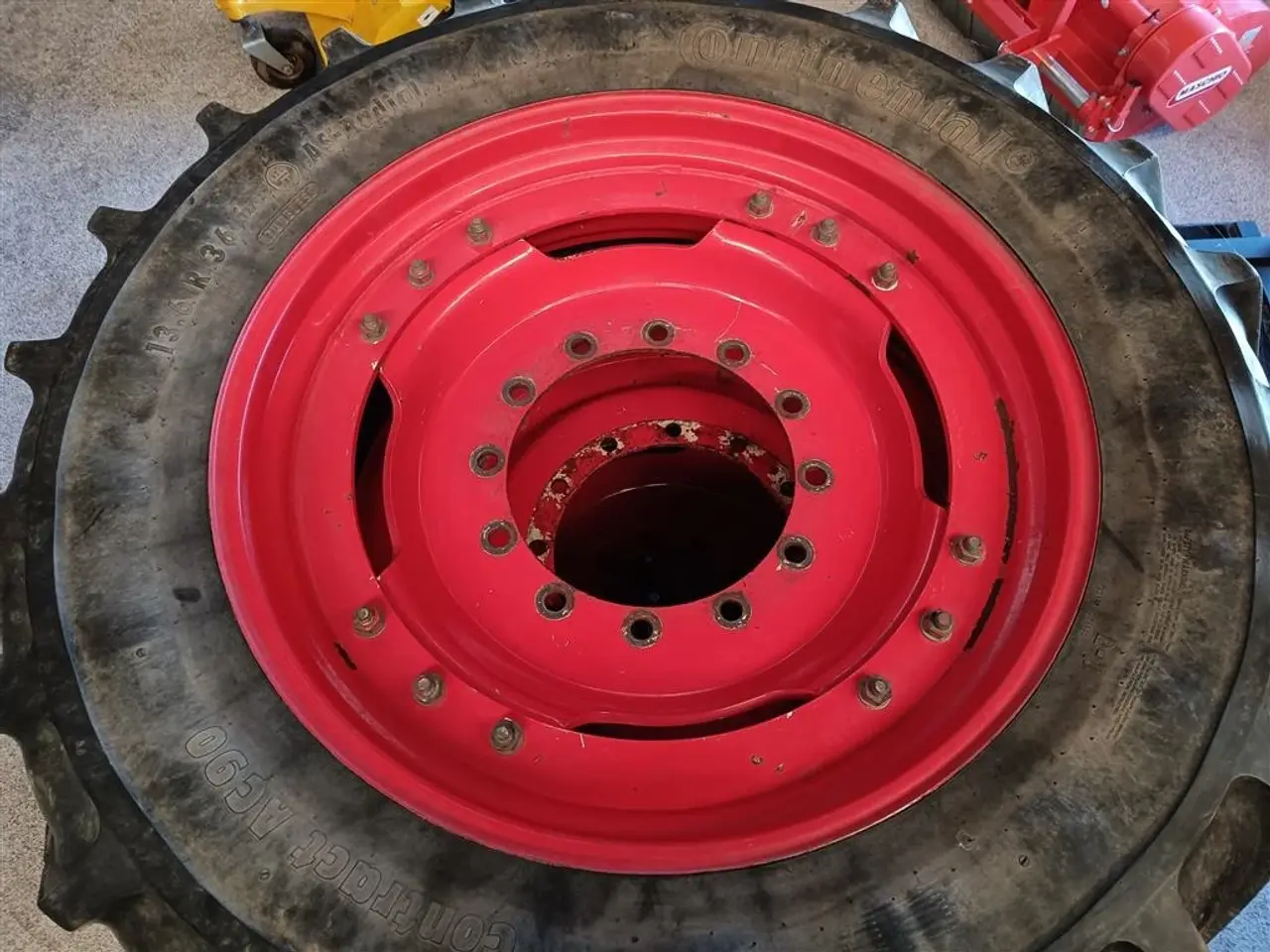 Billede 2 - Continental 380/85R46 + 340/85R36