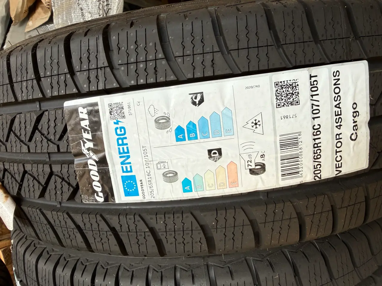 Billede 1 - Goodyear Vector 4 Seasons 