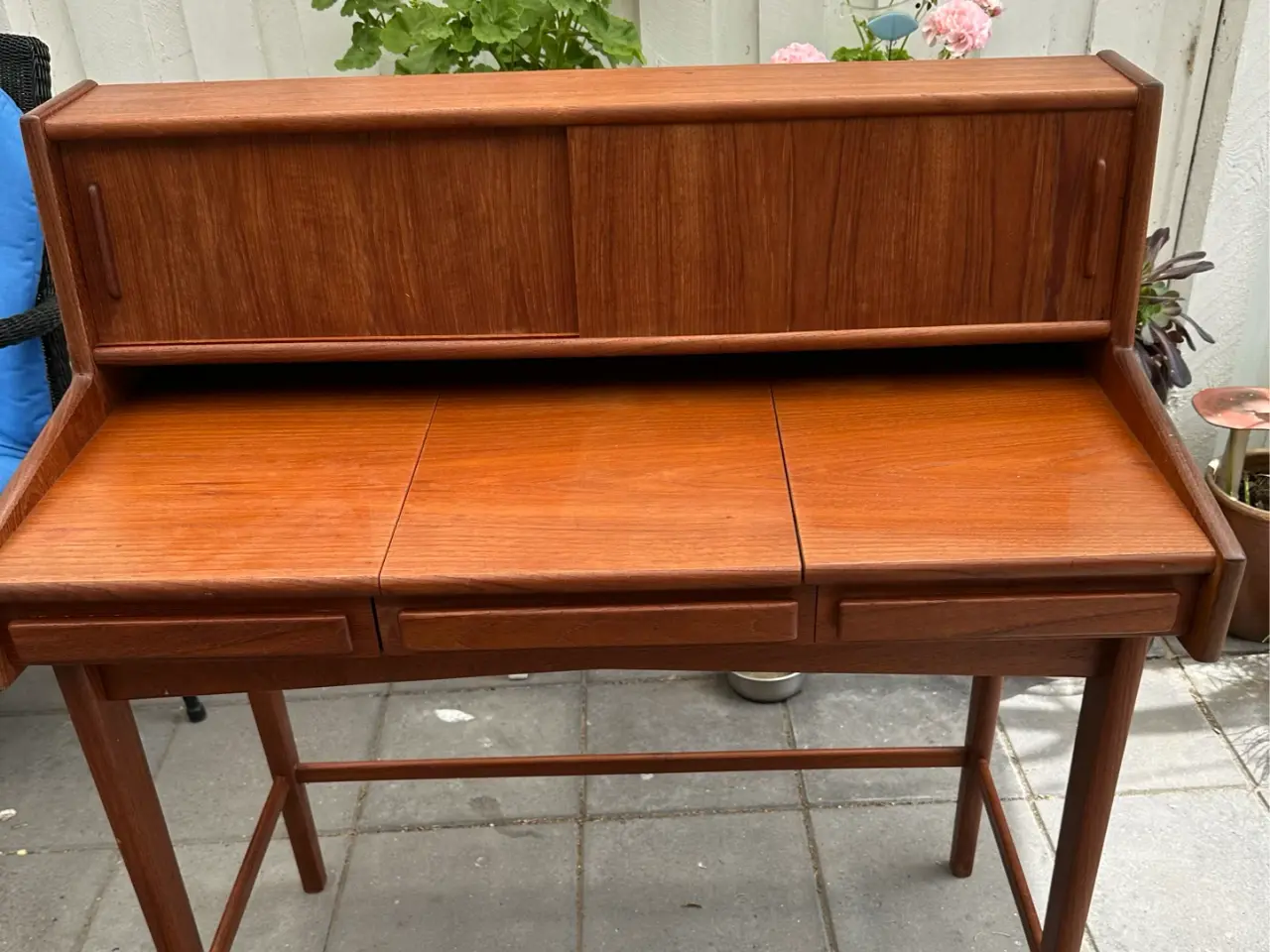 Billede 1 - Sminke bord- skrivebord eller computer teak