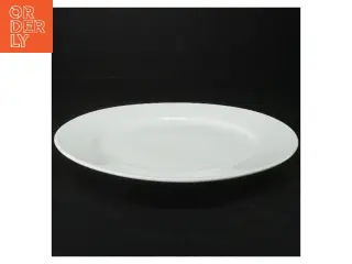 Hvid middagstallerken fra IKEA (str. Ø. 27 cm)