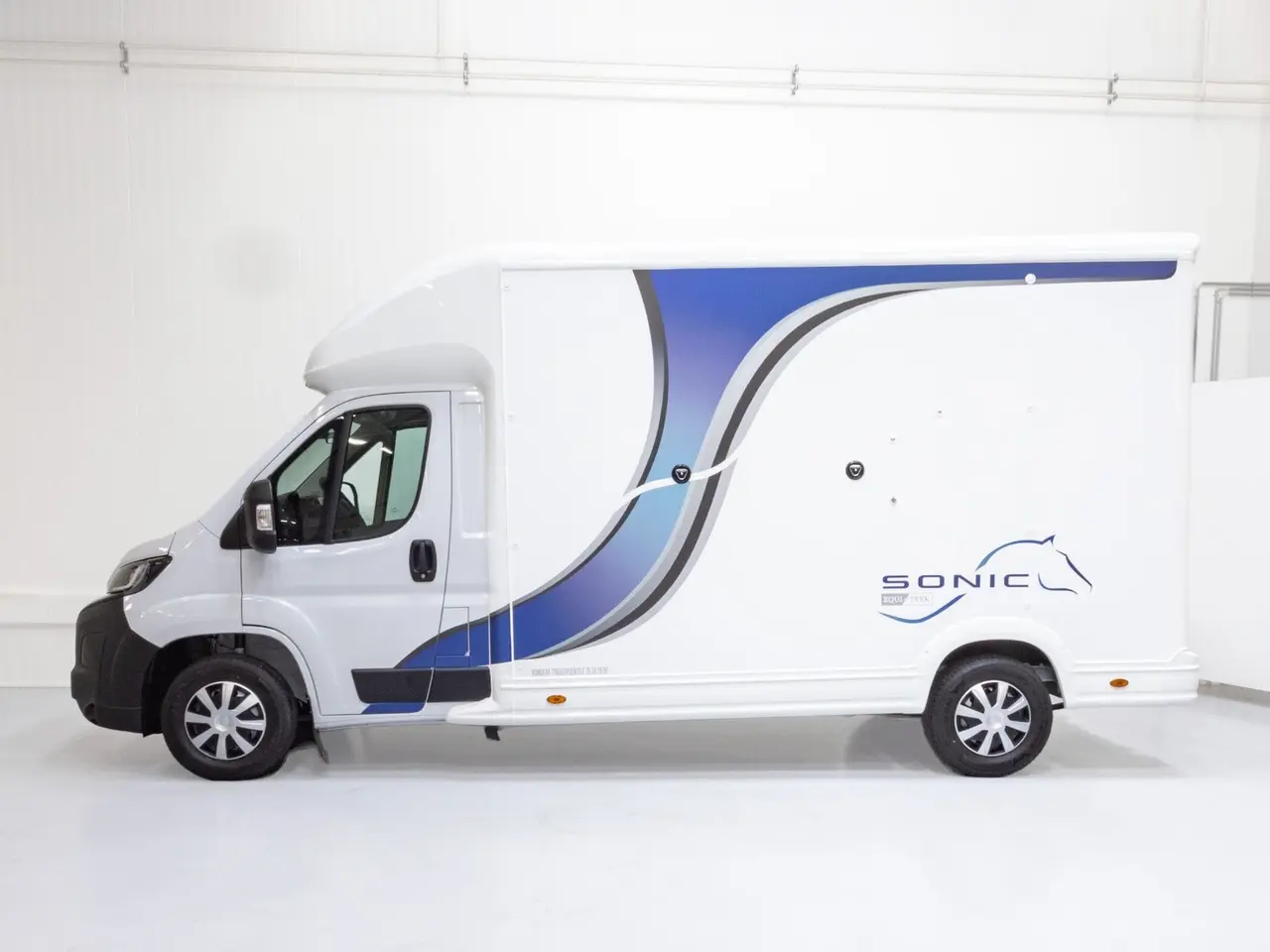Billede 3 - Peugeot Boxer 335 2,2 BlueHDi 140 L3H3 Hestetransport