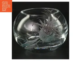 Rund glas vase med udsmykning (str. Ø 13 cm)
