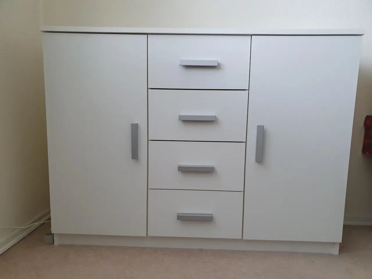 Billede 1 - Hvid Ikea Kommode m/skuffer og låger