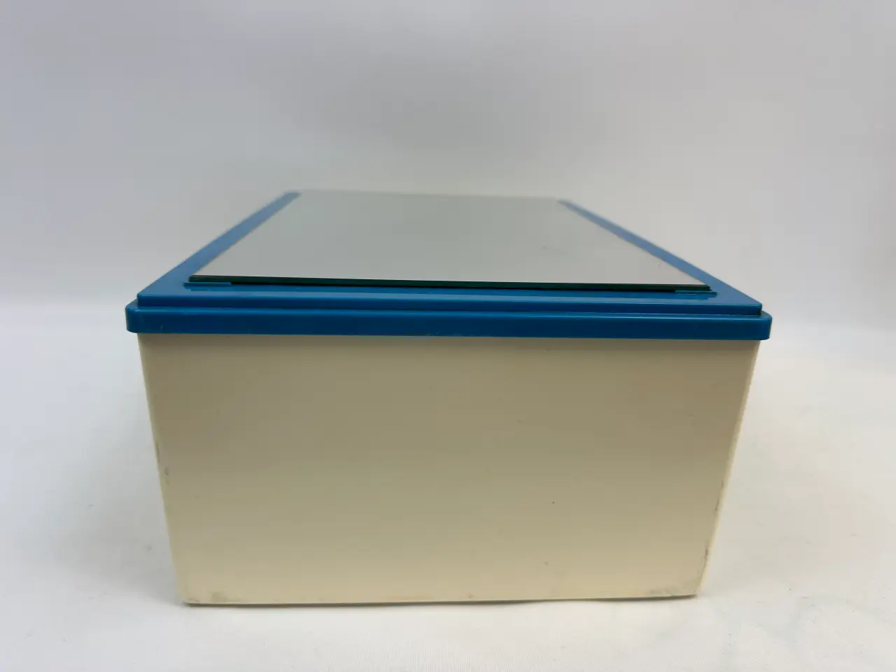 Billede 2 - Lille retro spejlskab / toiletskab
