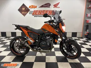 KTM 690 DUKE
