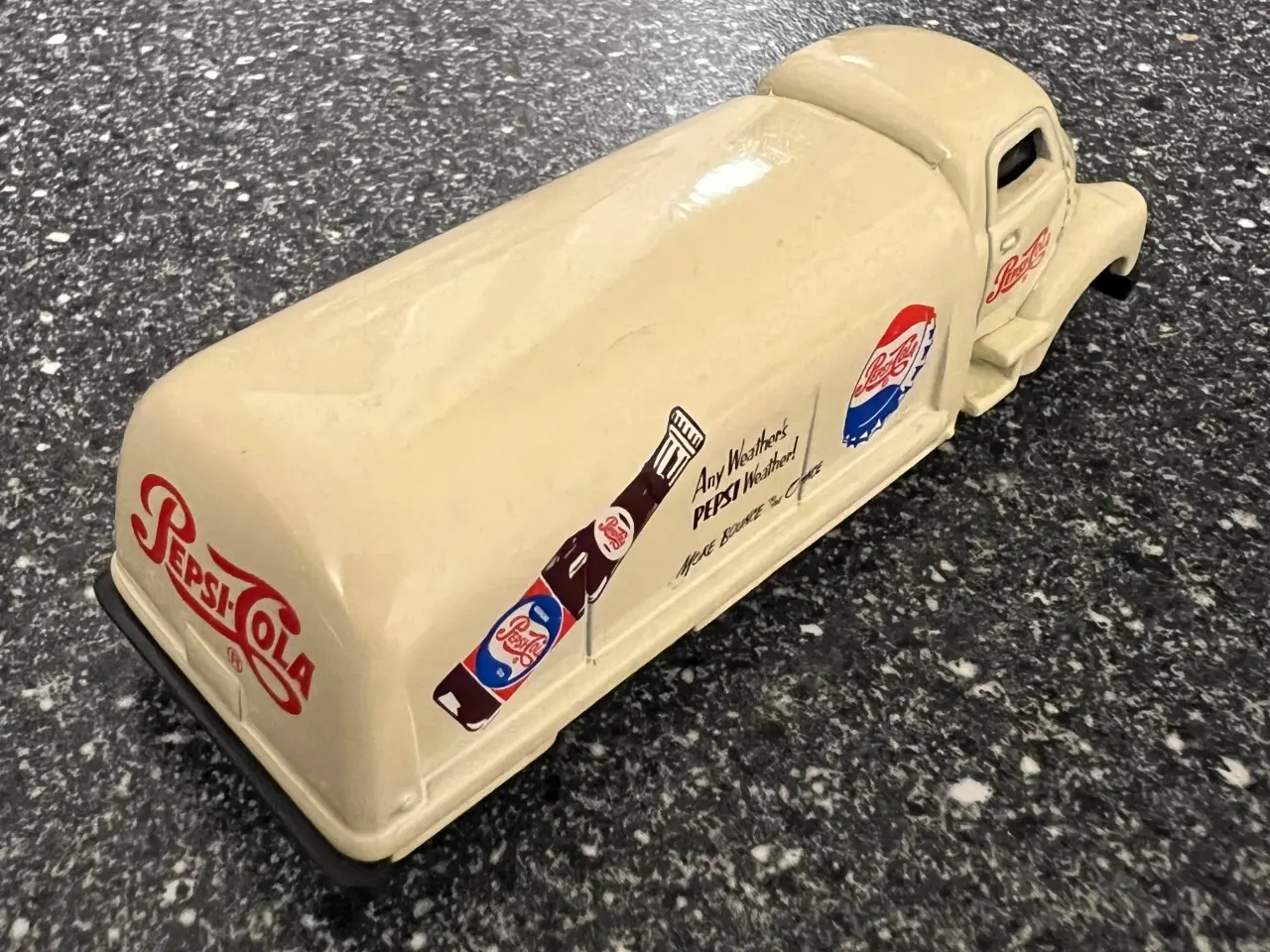 Billede 2 - Jeg Køber!!!1945 Pepsi Bottle Truck