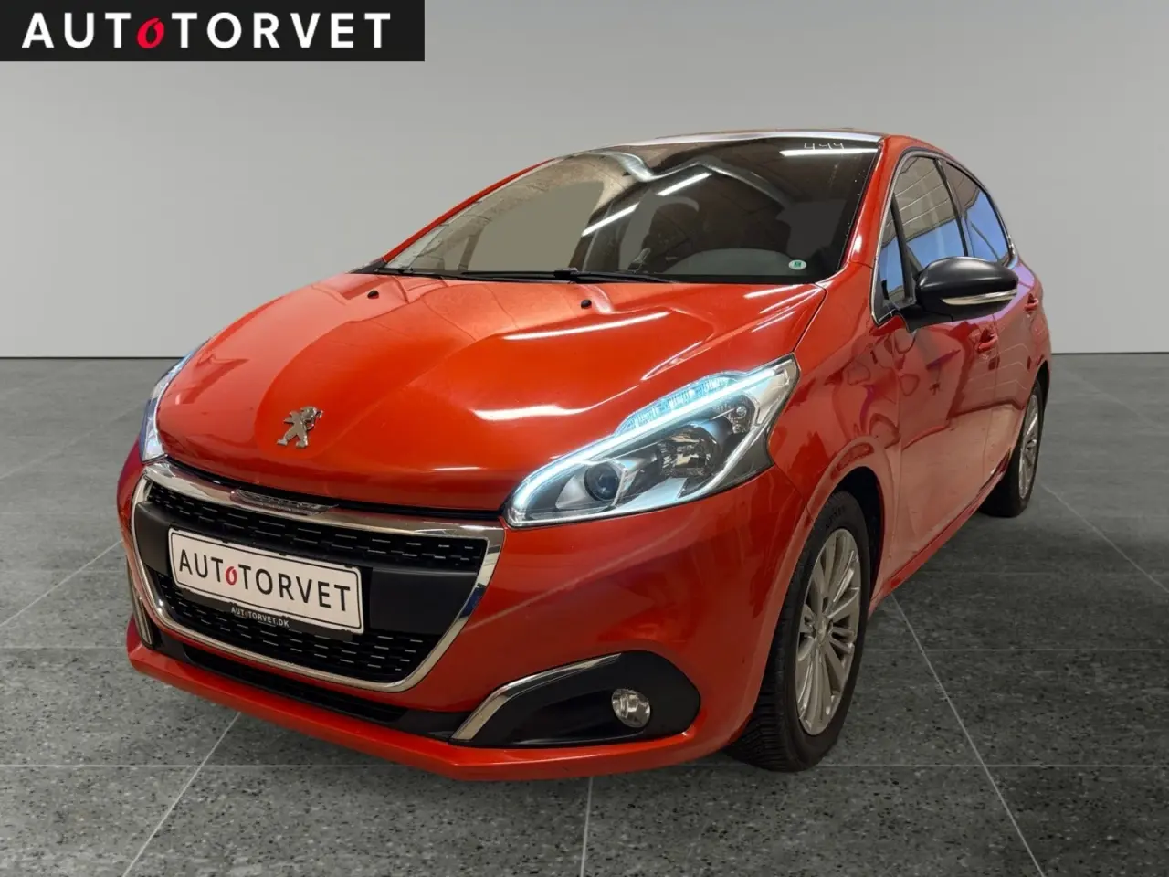 Billede 1 - Peugeot 208 1,2 e-THP 110 Allure Sky