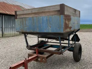 Kornvogn. kornkasse