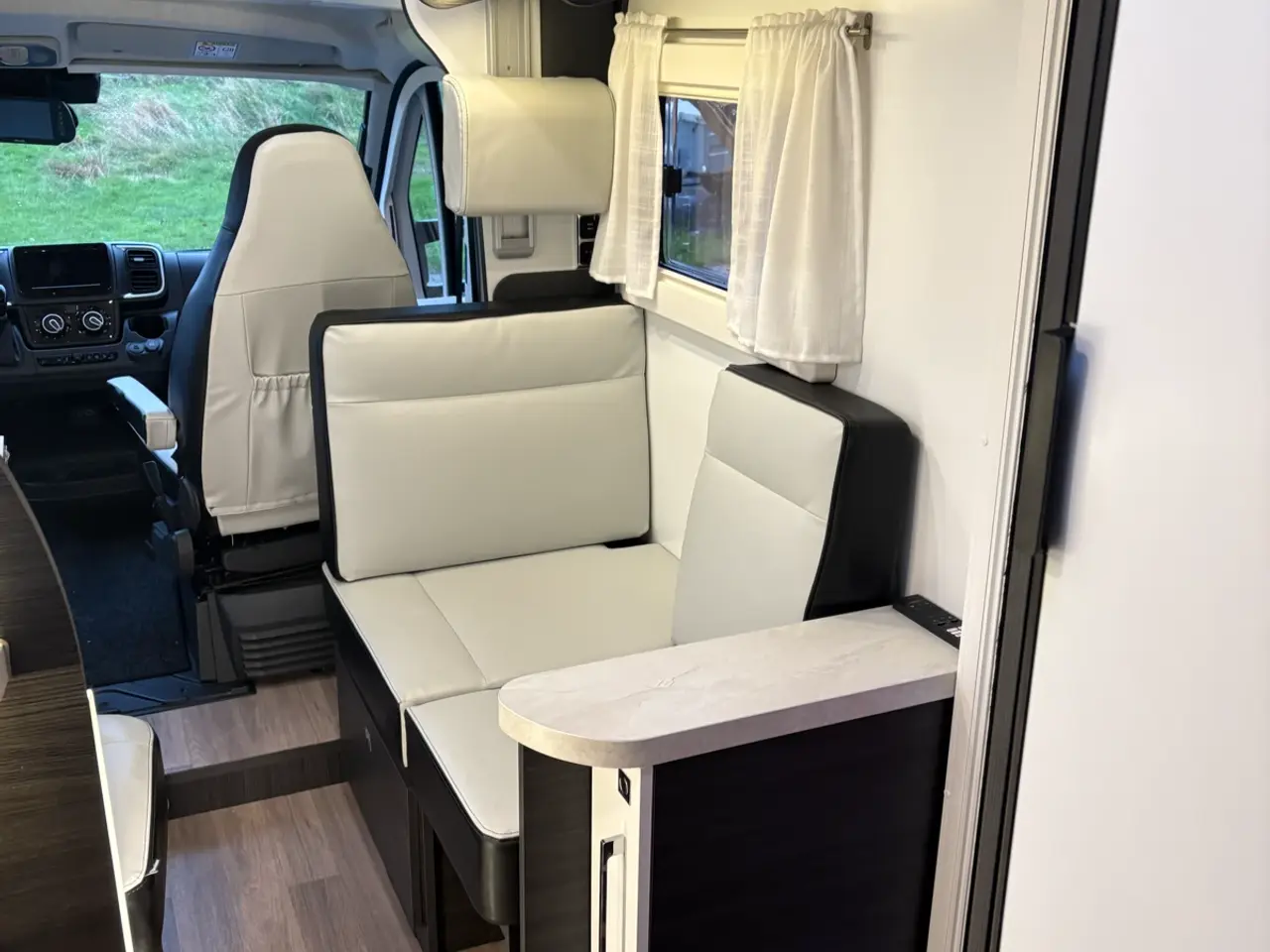 Billede 4 - Fantastisk flot autocamper