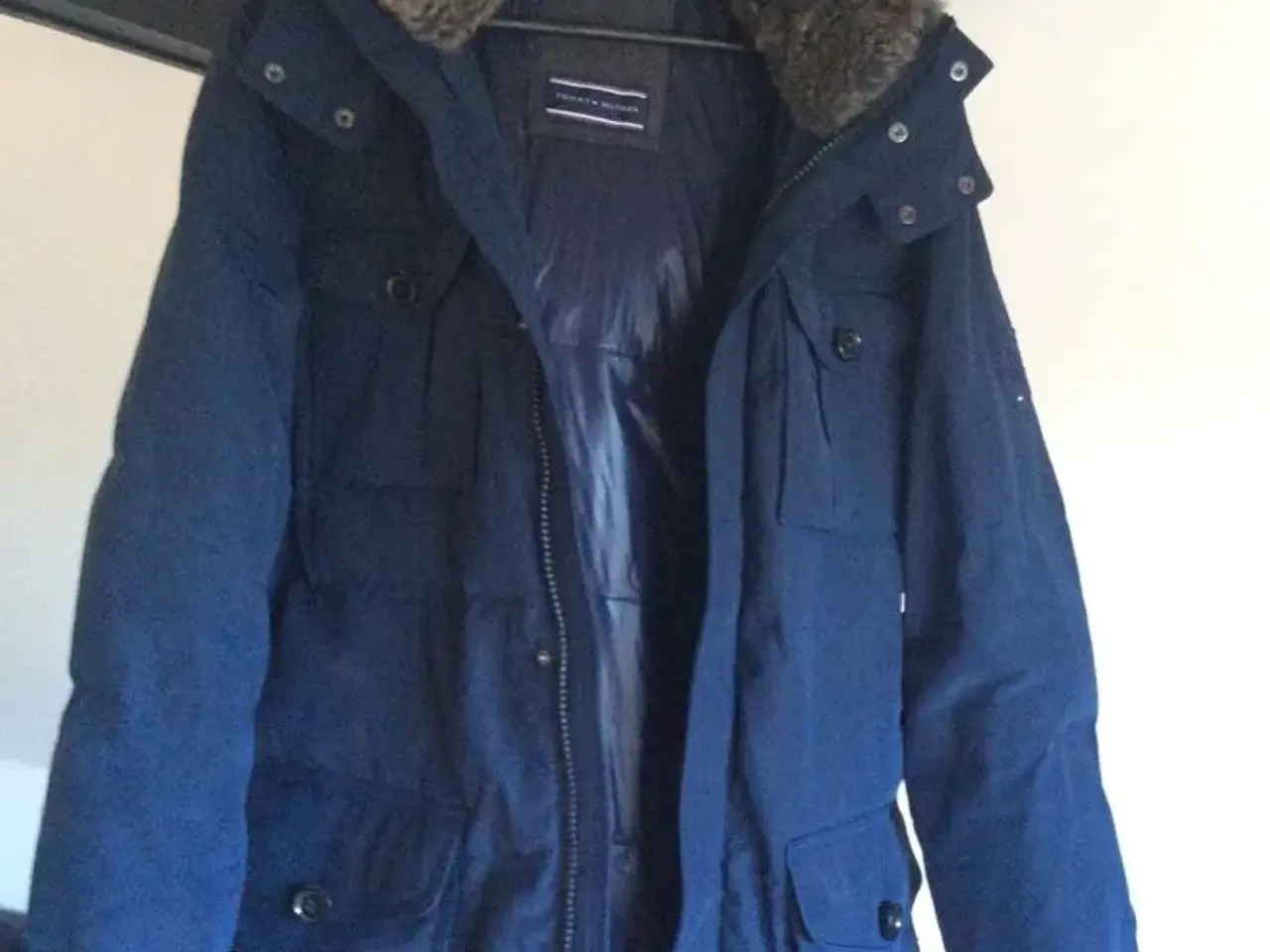Billede 2 - Vinterjakke fra Tommy hilfiger