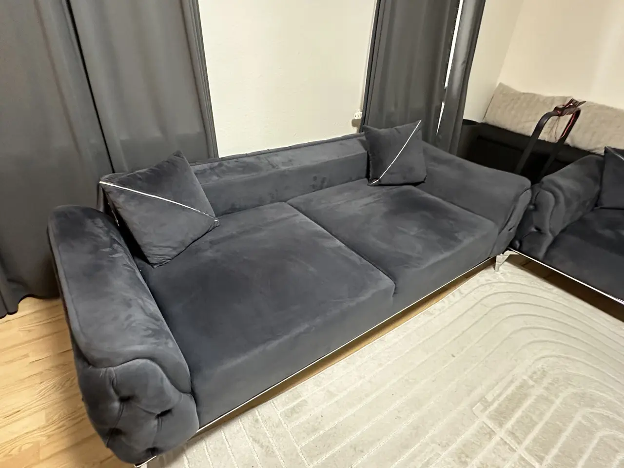 Billede 9 - Velour sofasæt med loungestol & sofabord.