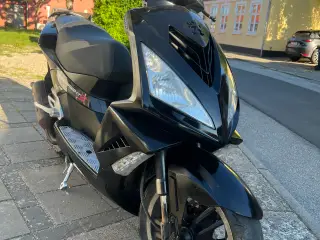 Peugeot speedfight 3