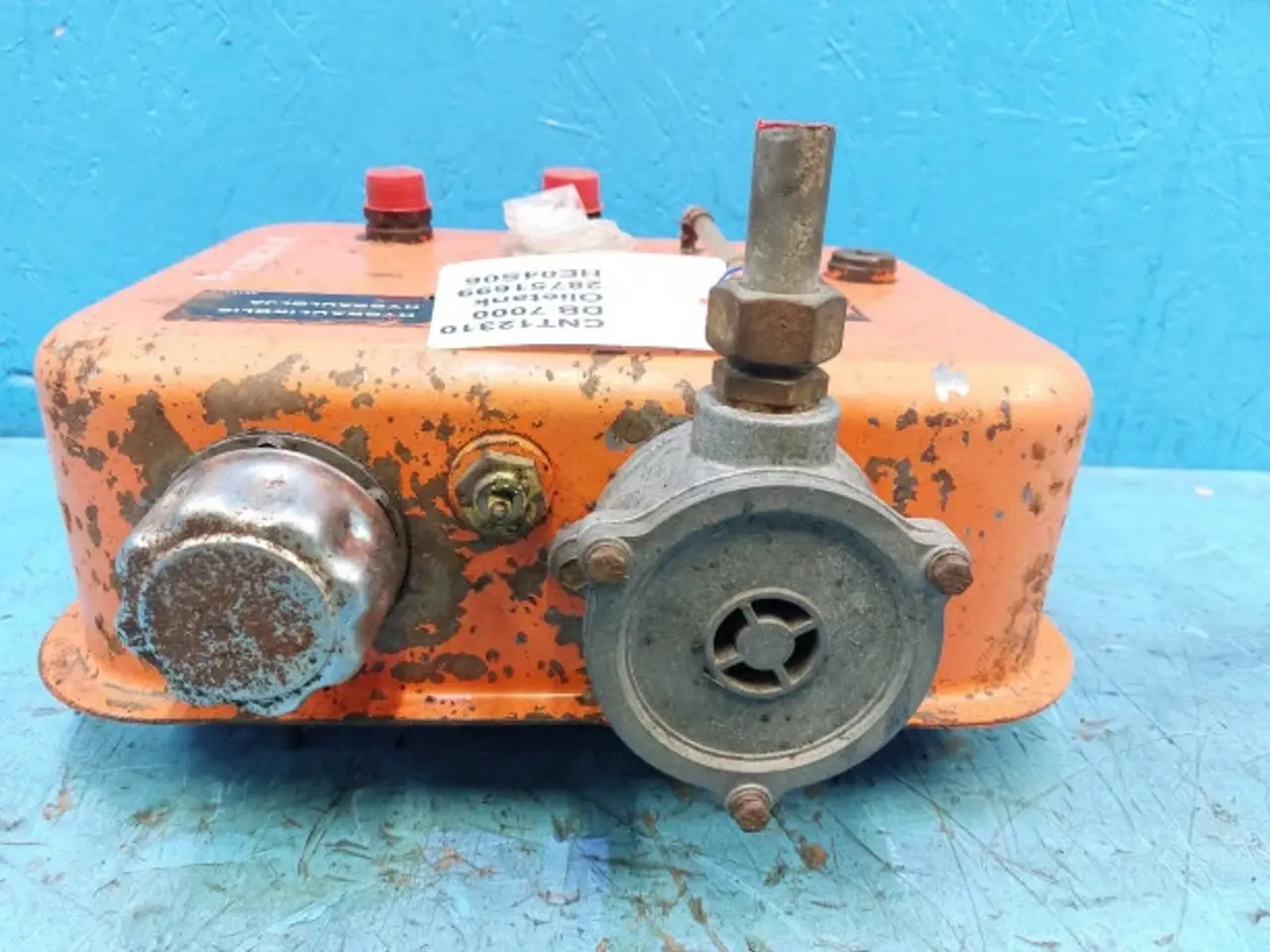 Billede 4 - Dronningborg D7000 Olietank 28751699