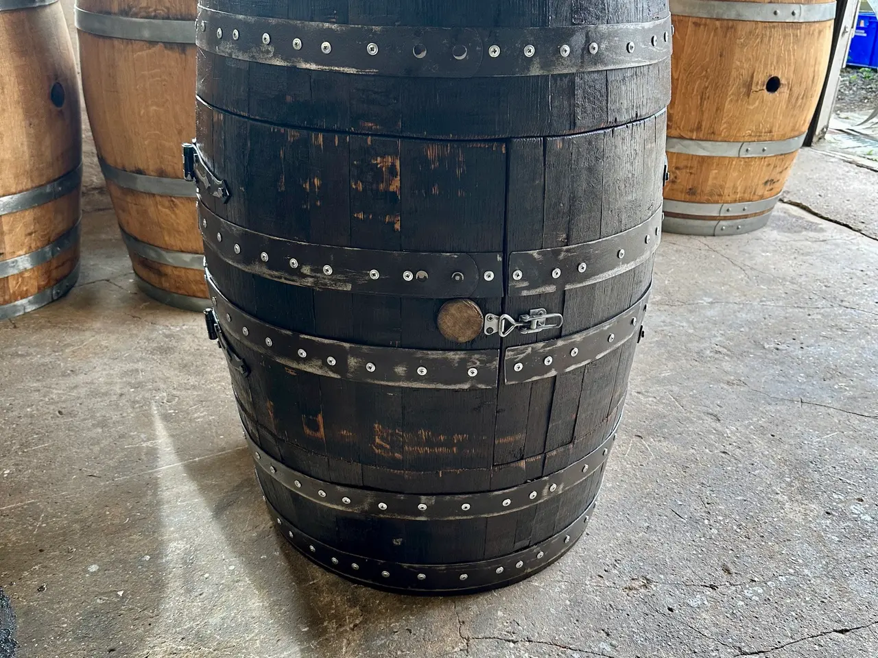 Billede 3 - Exklusivt Barskab – Original Skotsk Whiskytønde