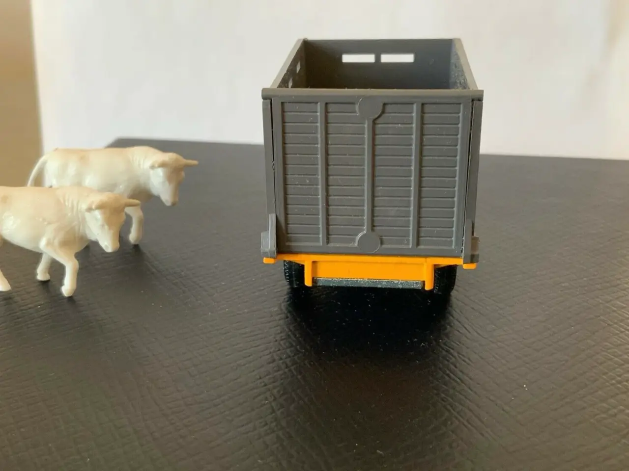 Billede 4 - Matchbox No. 37 Dodge Cattle Truck, scale 1:66