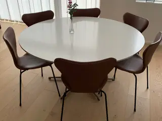 Fritz Hansen spisebord